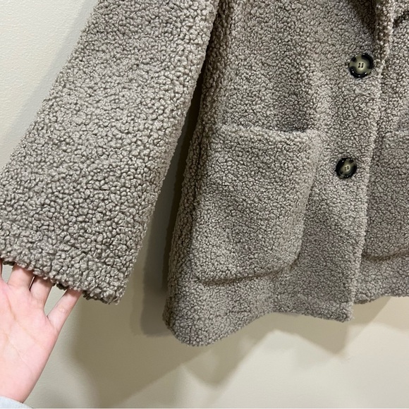 Zara TRF Teddy Sherpa Jacket Size XS - Picture 3 of 9
